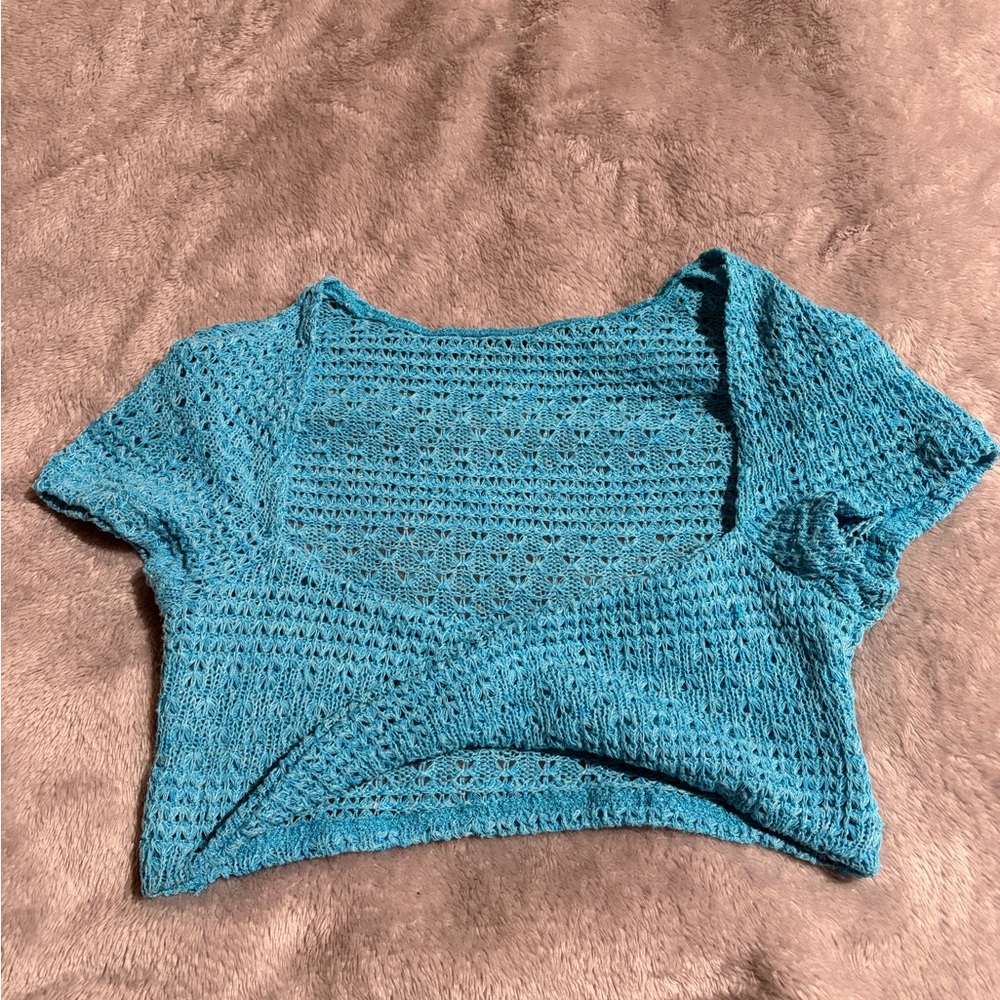 SHEIN Teal Blue Crocheted Short Sleeve Crop Top
